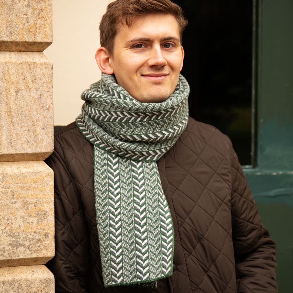 The Badminton - Geometric Chevron Scarf - Moss